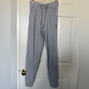 Alo Yoga Athletic Heather Grey Muse Sweatpants. XXS. Like new.